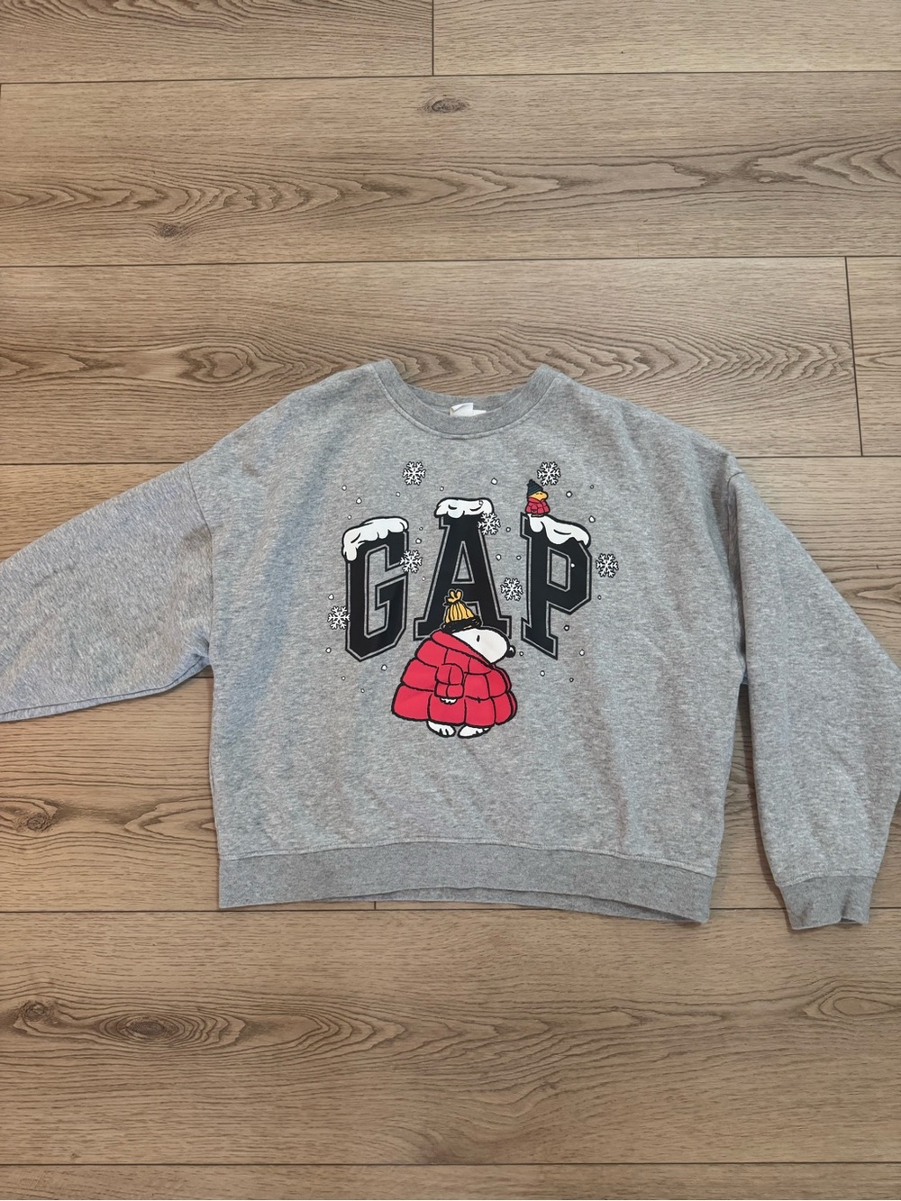 GAP women’s Snoopy Gray Crewneck Sweatshirt with Red Graphic